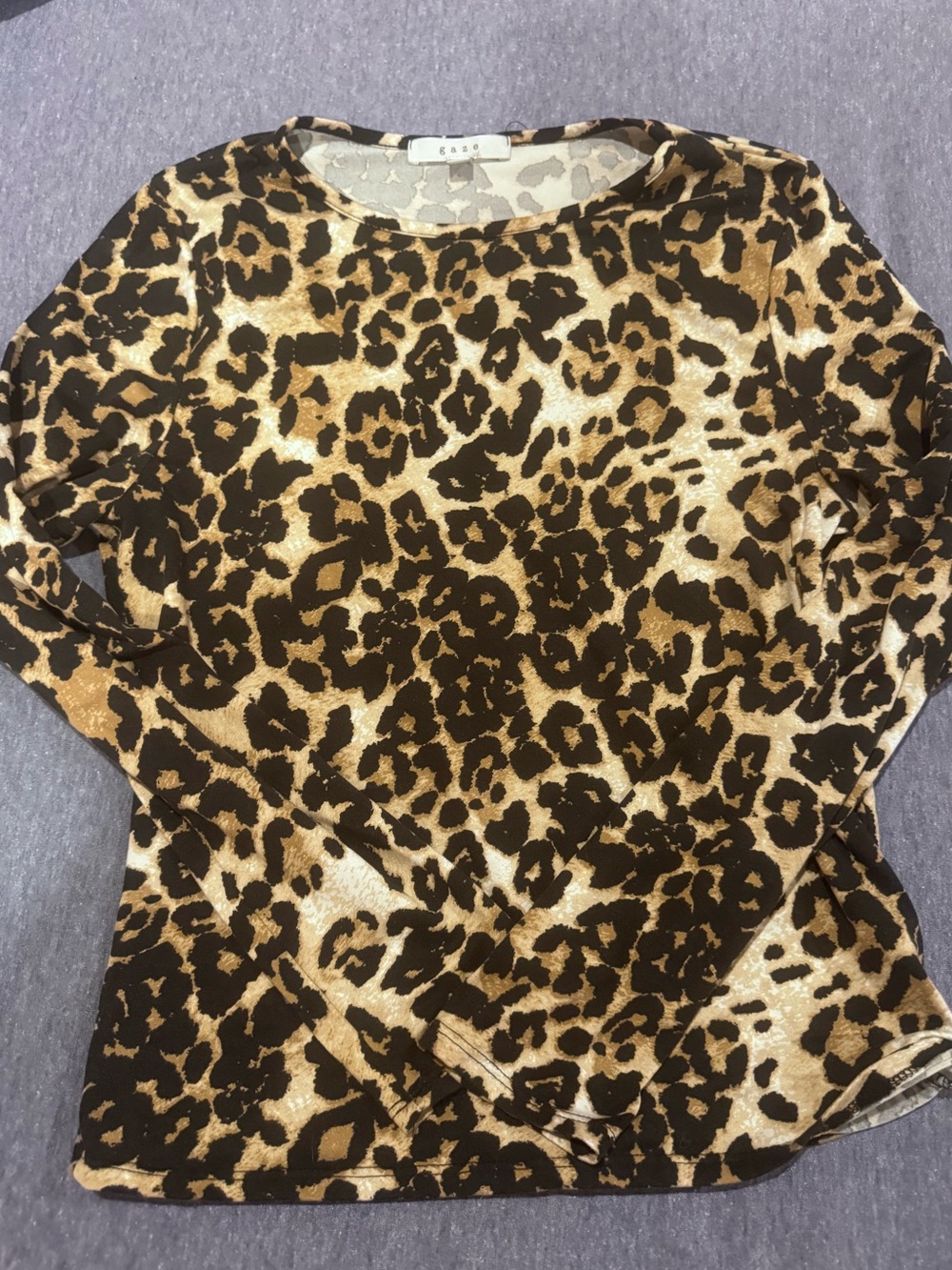 GAZE Leopard Print Long-Sleeve Top - MED